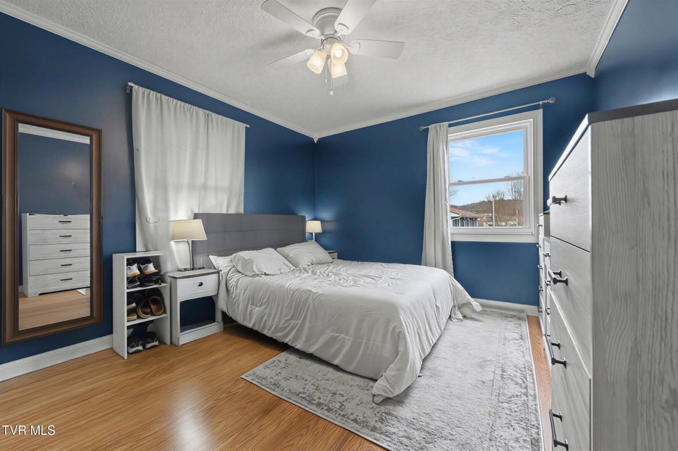 Photo #17: 823 Campbell Circle