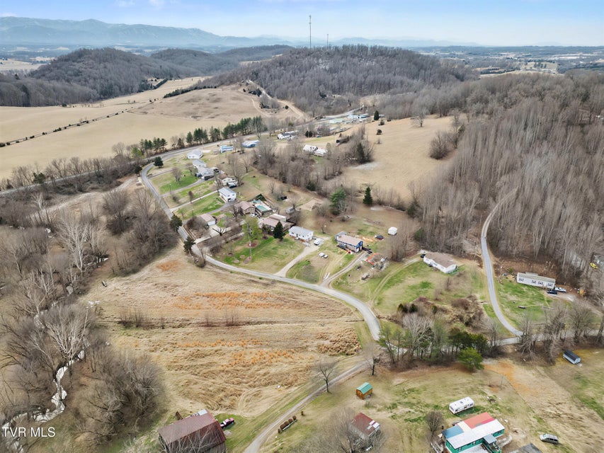 Photo #37: 823 Campbell Circle