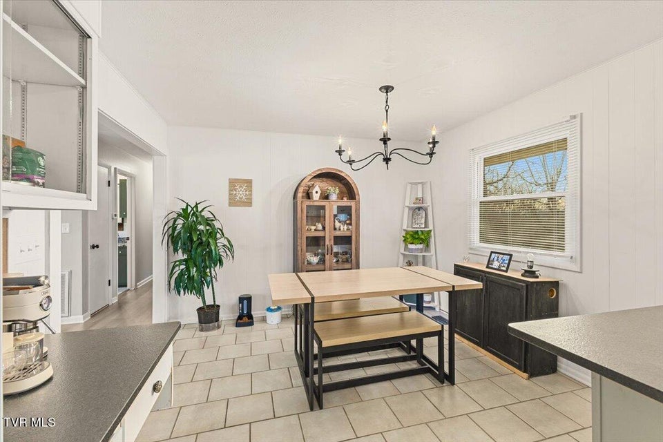 Photo #12: 204 Thompson Street