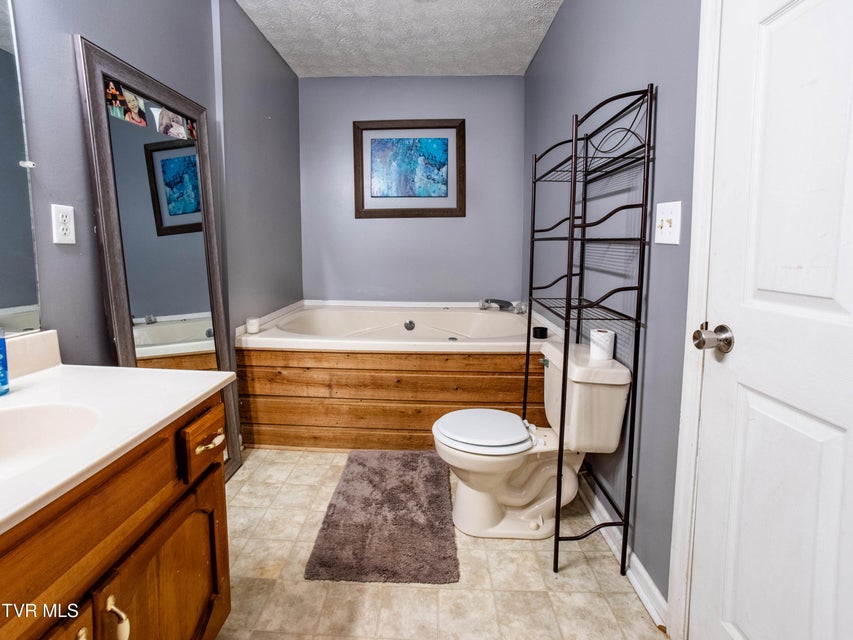 Photo #18: 200 Birdie Drive