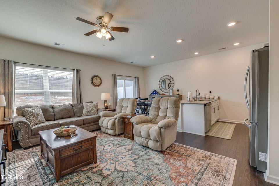 Photo #5: 1041 Saylors Place