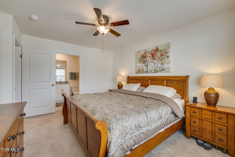 Photo #15: 1041 Saylors Place