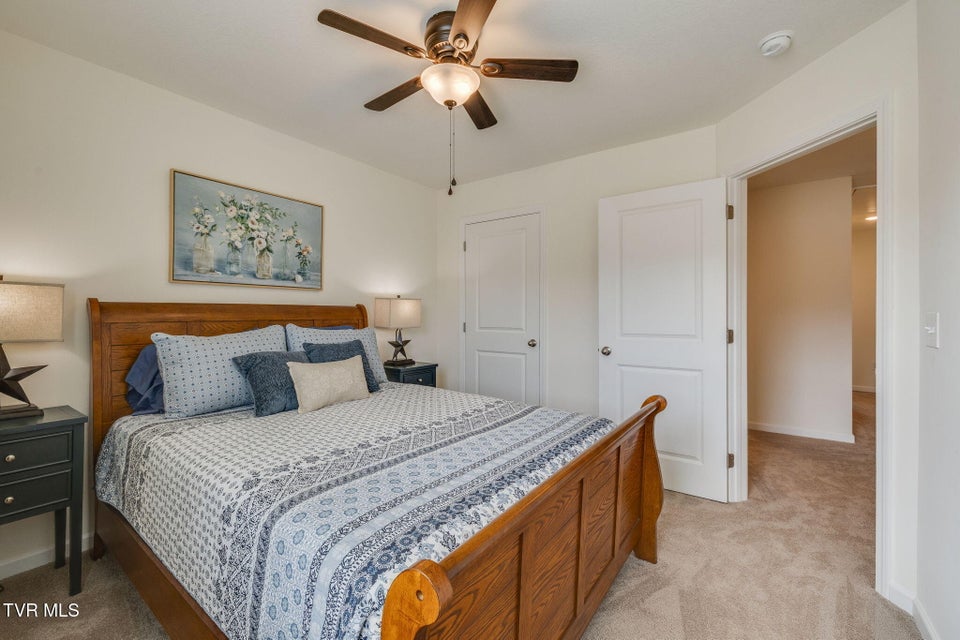 Photo #18: 1041 Saylors Place