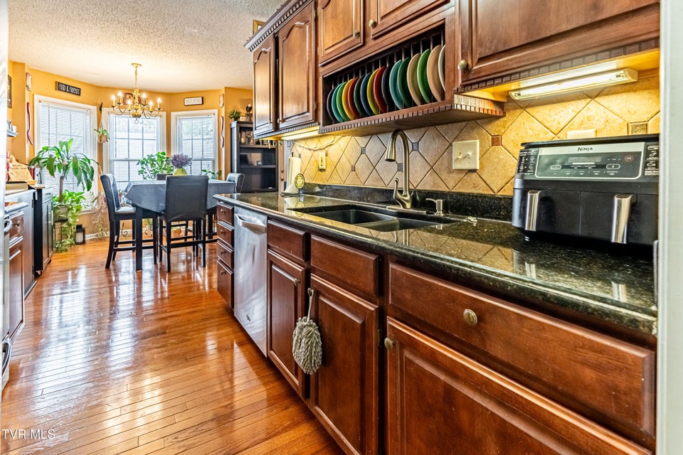 Photo #23: 425 Andover Court