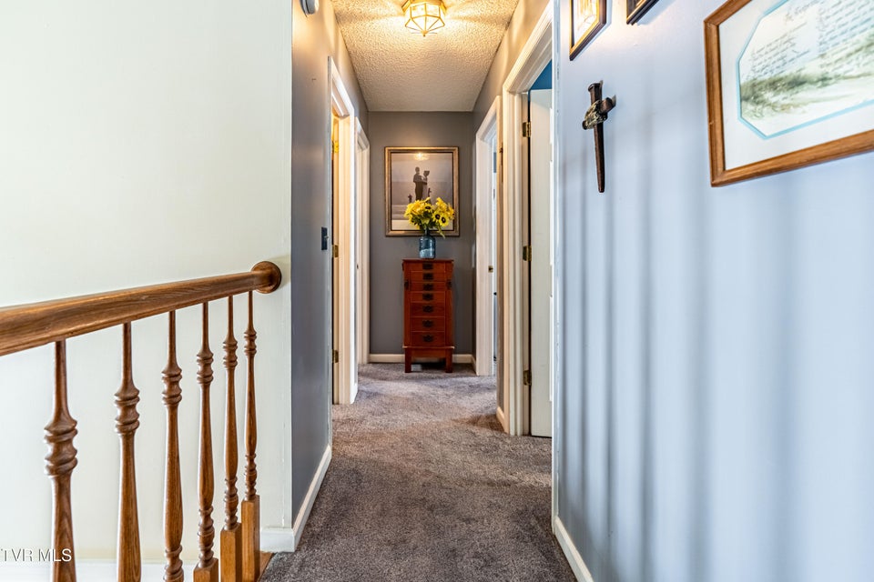 Photo #32: 425 Andover Court