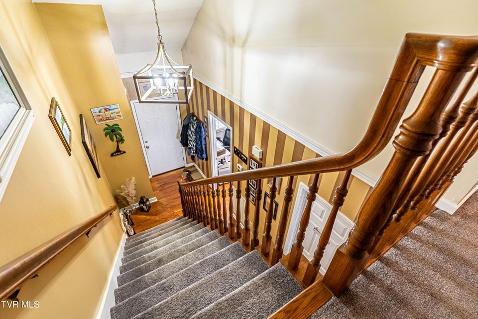 Photo #44: 425 Andover Court