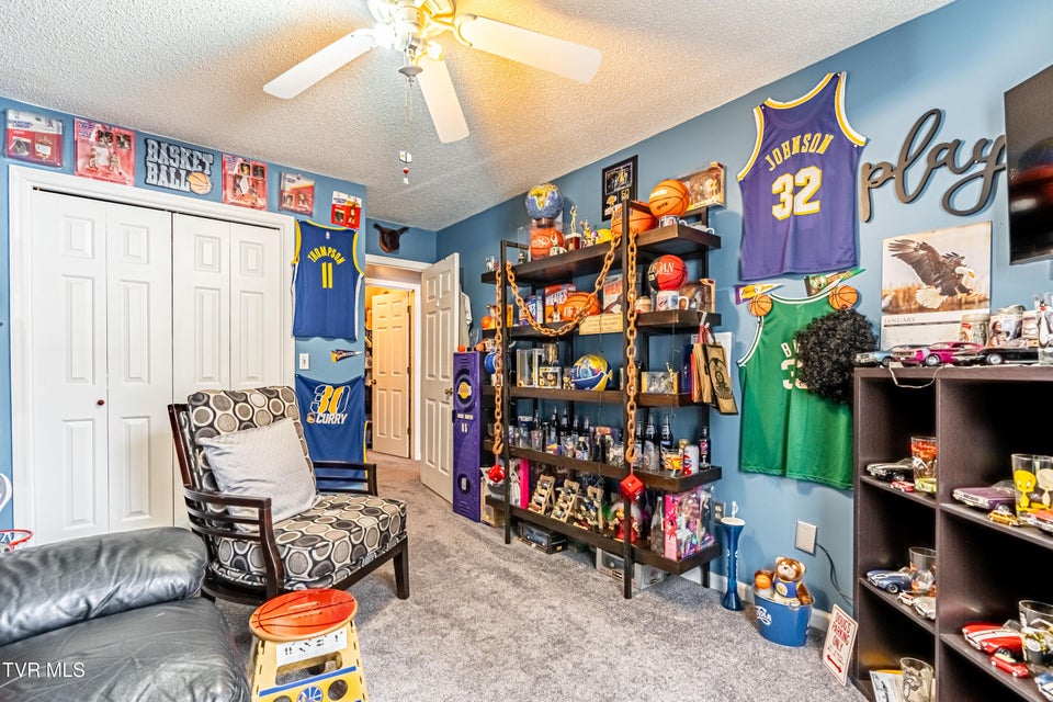 Photo #36: 425 Andover Court