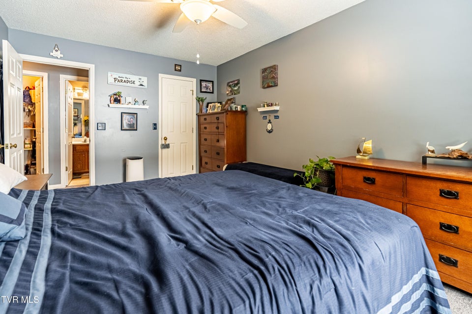 Photo #42: 425 Andover Court