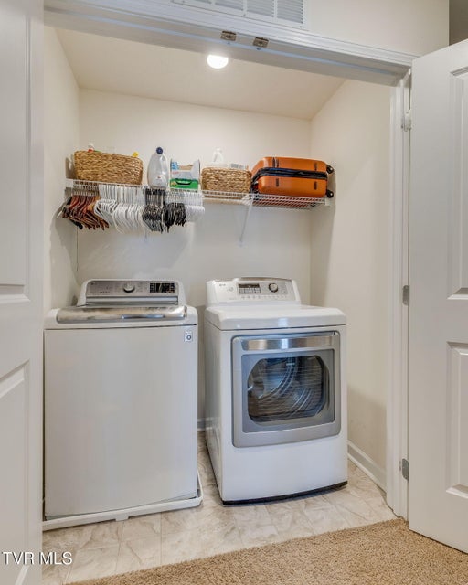 Photo #25: 1067 Hammett Road