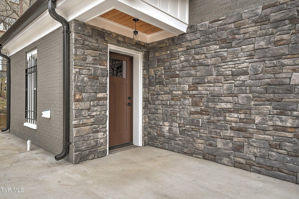 Photo #39: 138 Antique Street