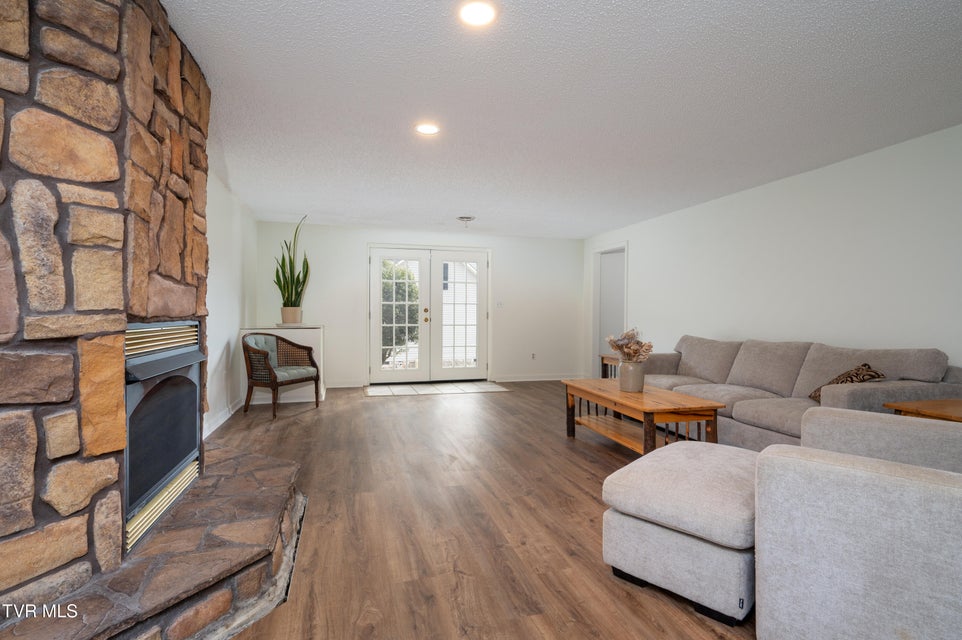 Photo #53: 744 Stuffle Street