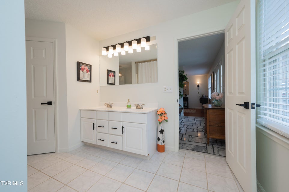 Photo #28: 744 Stuffle Street