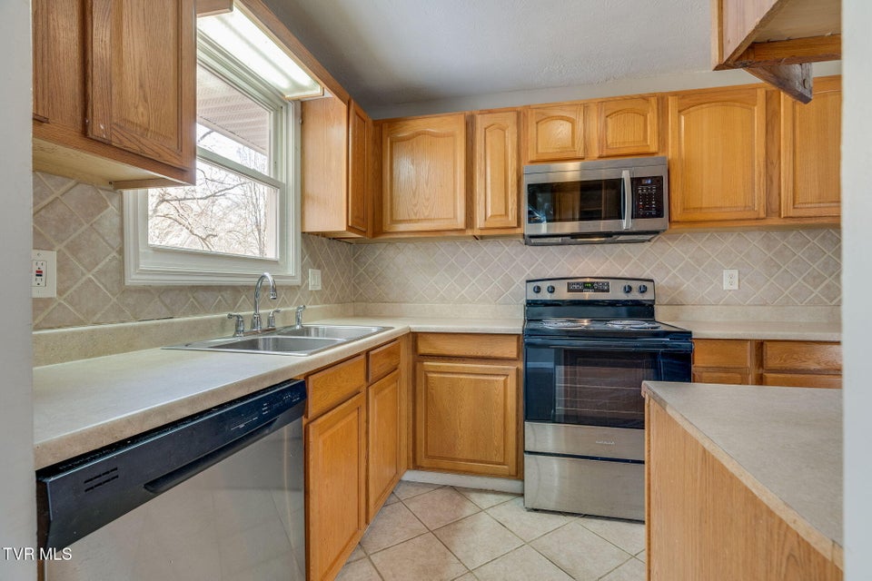 Photo #7: 4205 Rock Rose Circle