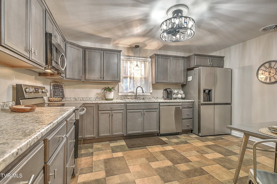 Photo #8: 2706 Shelby Street