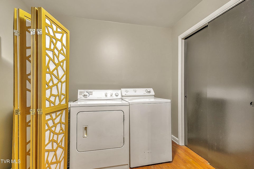 Photo #15: 2706 Shelby Street