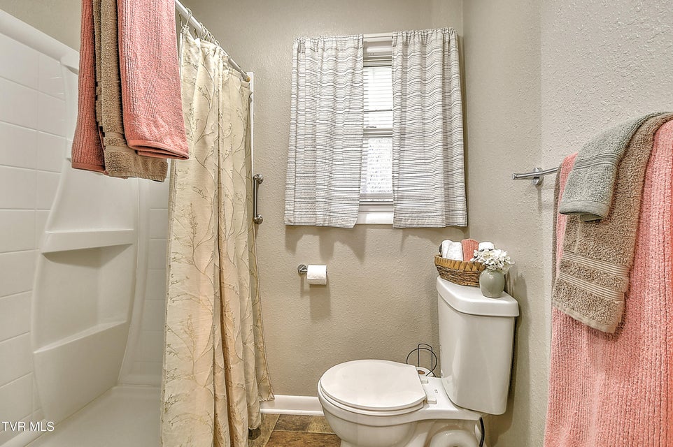 Photo #18: 2706 Shelby Street