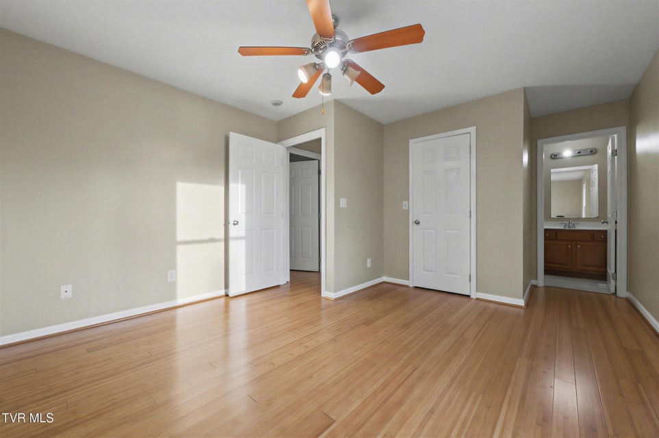 Photo #18: 399 Hillcrest Drive