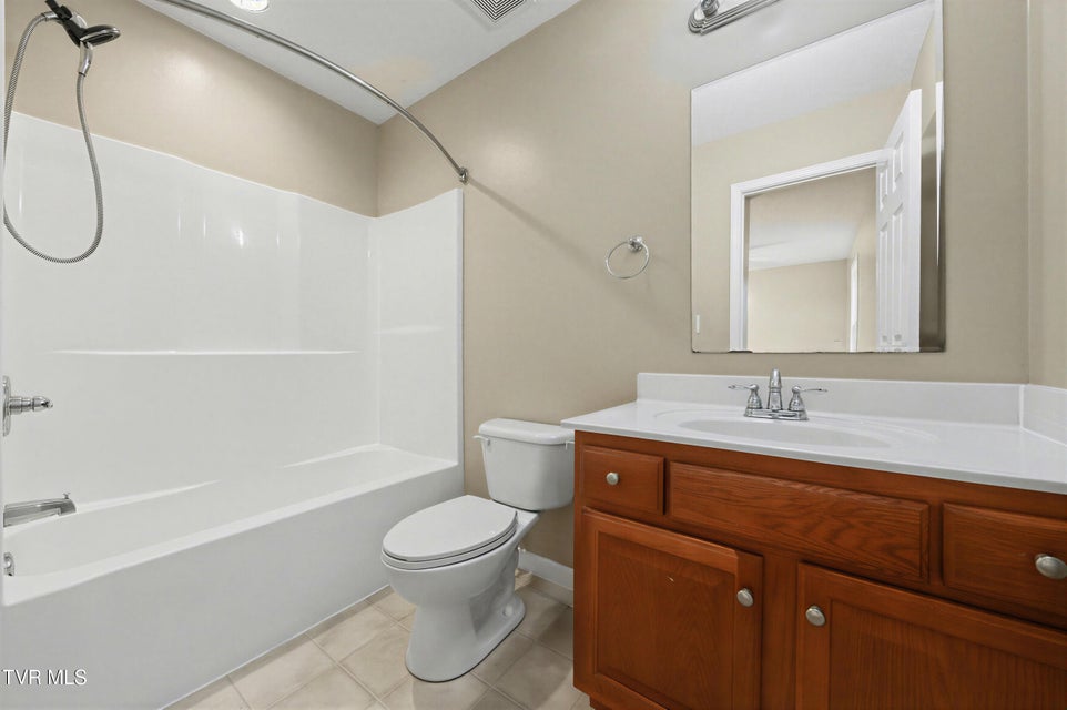 Photo #21: 399 Hillcrest Drive