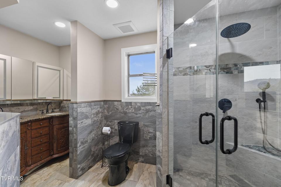 Photo #12: 1690 Goodman Loop