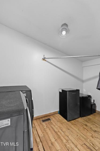 Photo #29: 1690 Goodman Loop