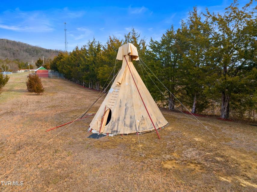 Photo #42: 1690 Goodman Loop