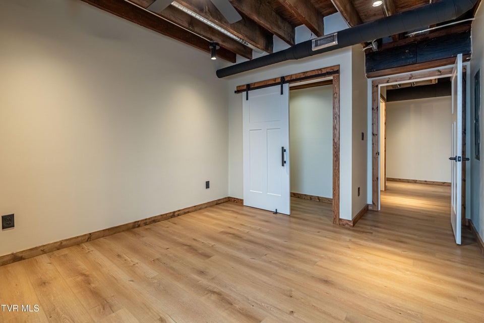 Photo #9: 453 Main Street