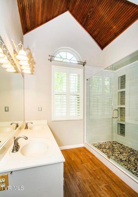 Photo #18: 1205 Newfane Circle