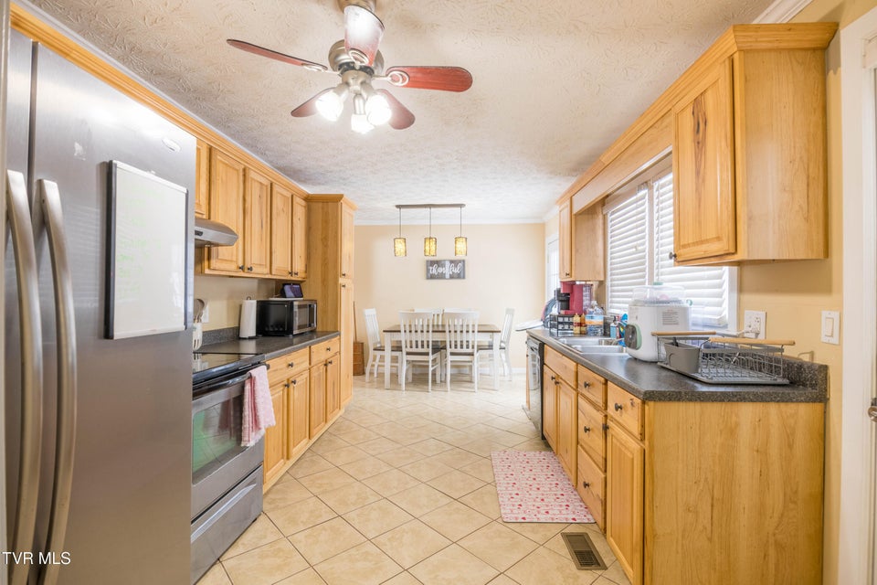 Photo #13: 324 Juniper Street