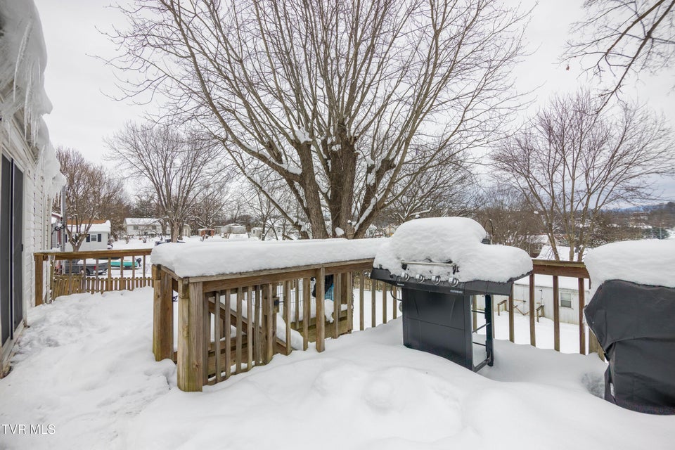 Photo #20: 324 Juniper Street