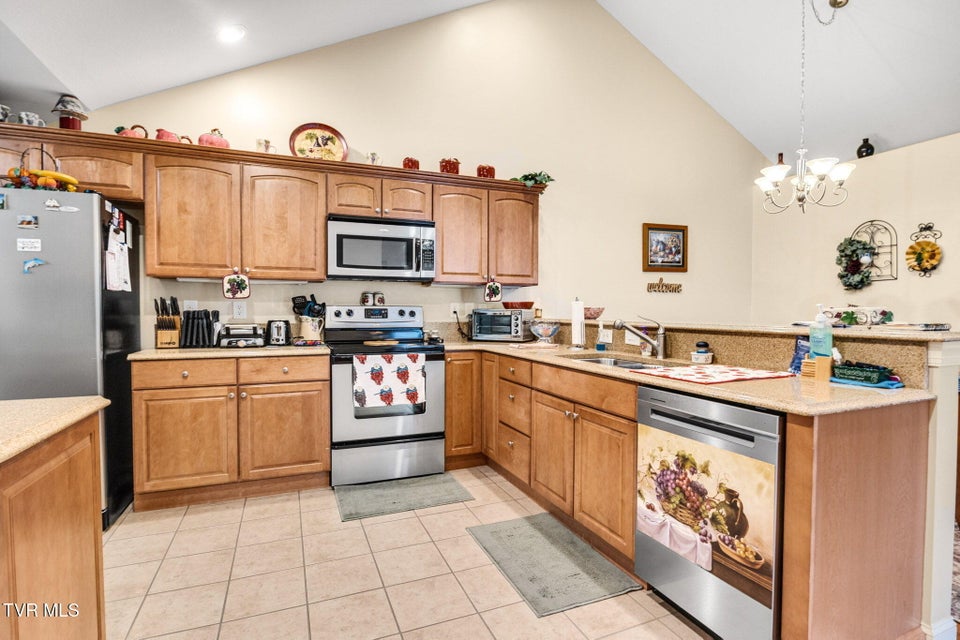 Photo #13: 1294 Hatterdale Farm Road