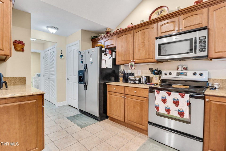 Photo #14: 1294 Hatterdale Farm Road