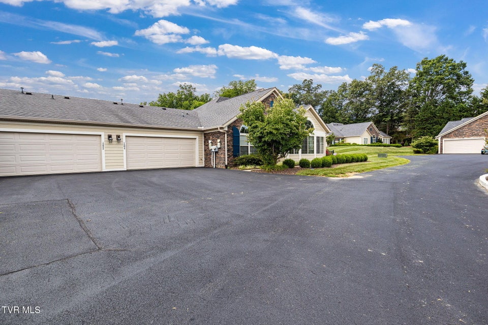 Photo #37: 1294 Hatterdale Farm Road