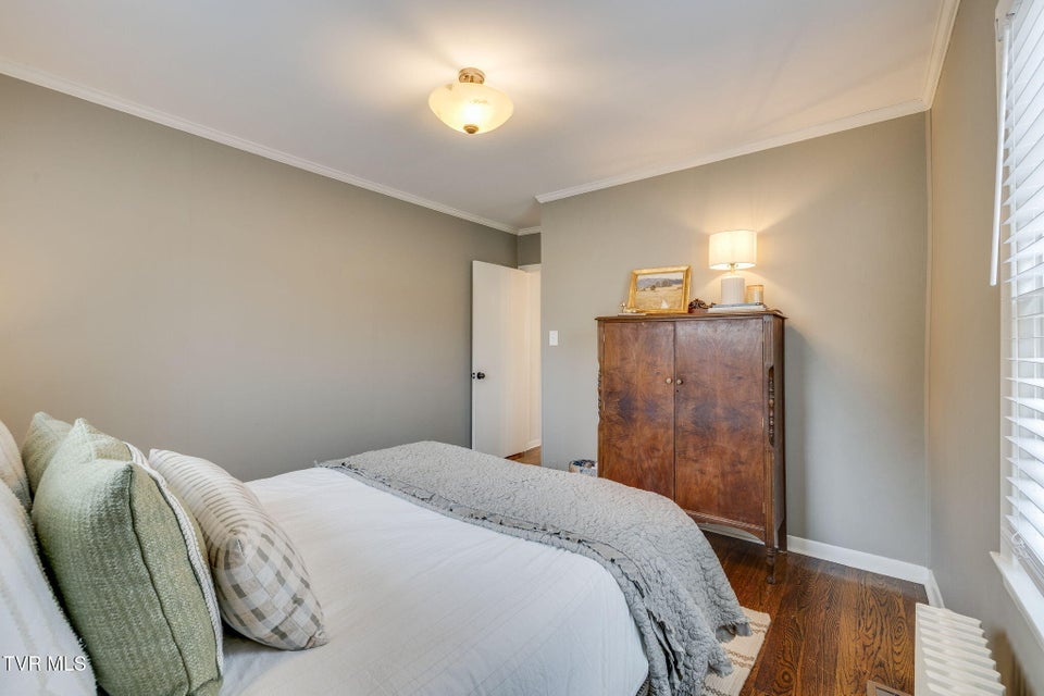 Photo #14: 1037 Watauga Street