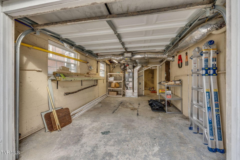 Photo #28: 1037 Watauga Street