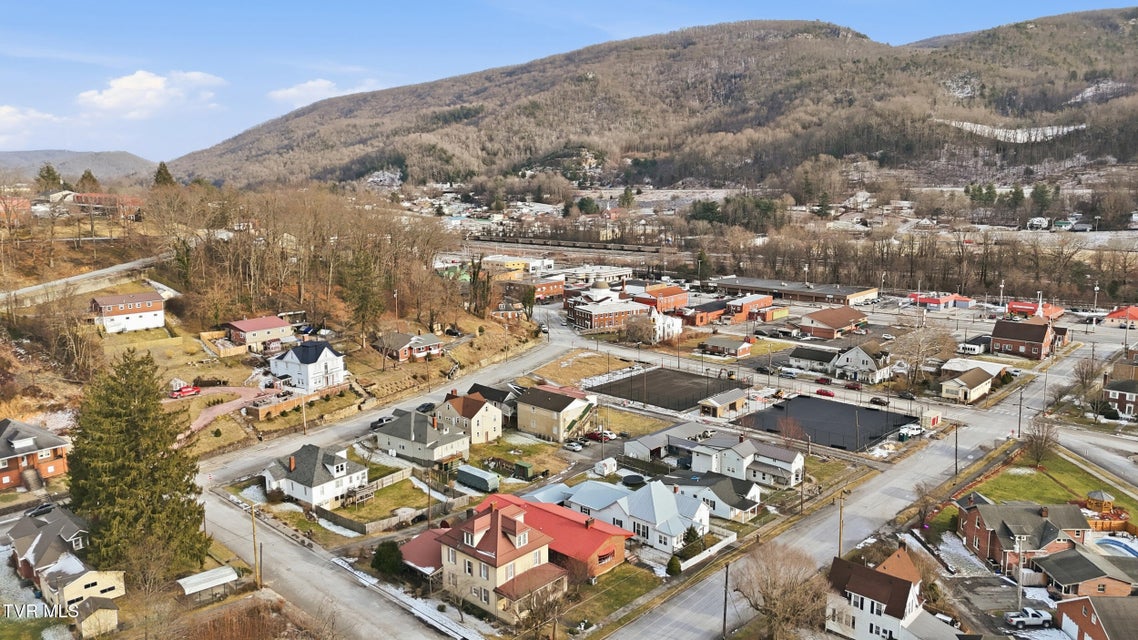 Photo #43: 128 10th Street