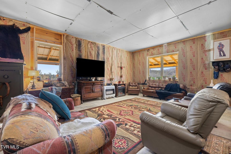 Photo #17: 336 Cloud Creek Road