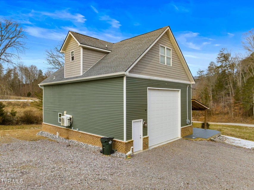 Photo #36: 260 Shepard Lane