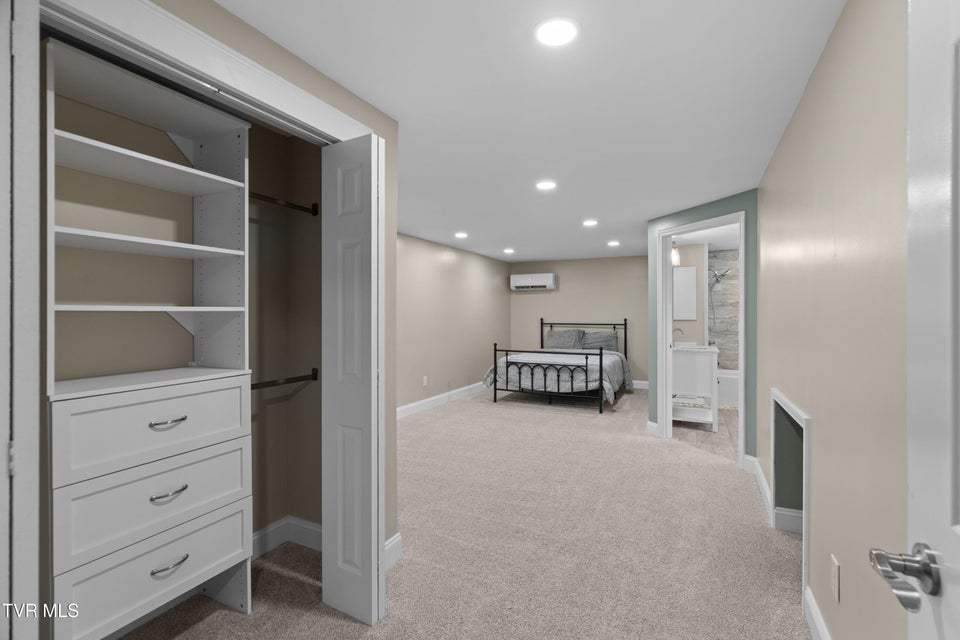 Photo #48: 260 Shepard Lane