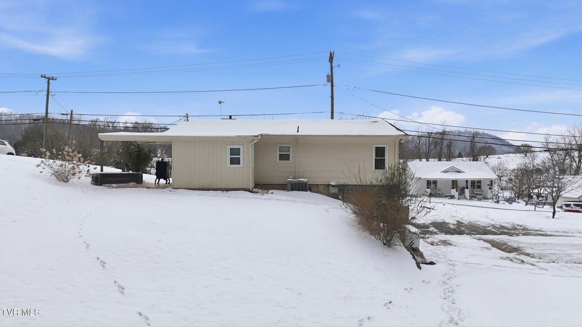 Photo #29: 221 Charleston Street