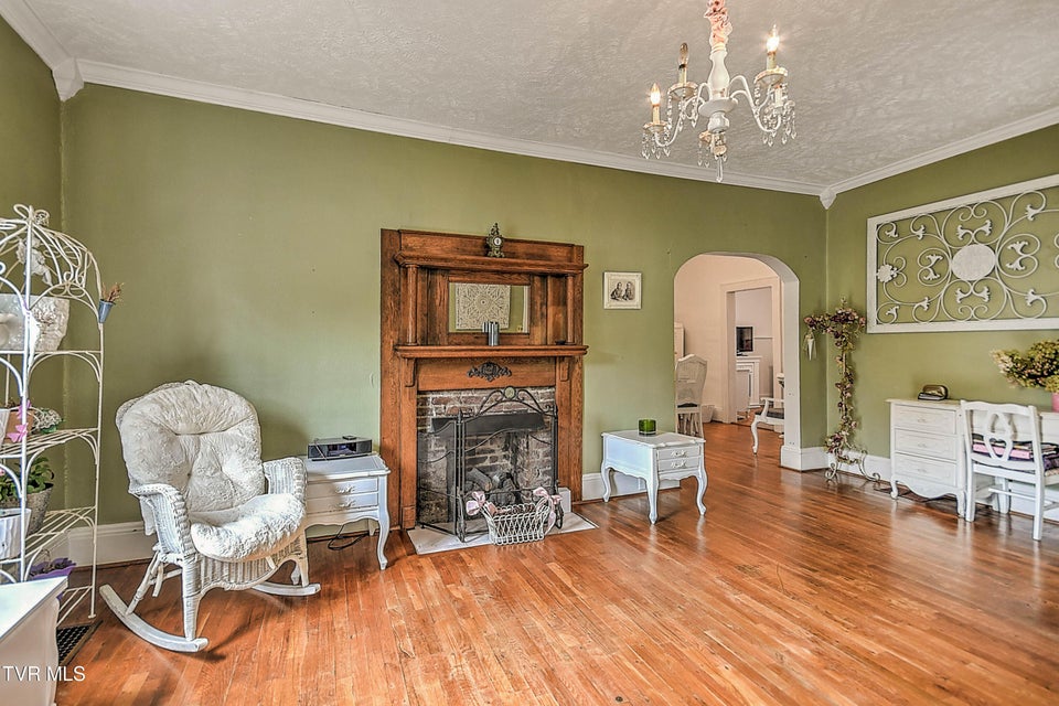 Photo #20: 1462 Georgia Avenue