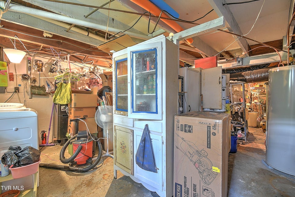 Photo #48: 1462 Georgia Avenue