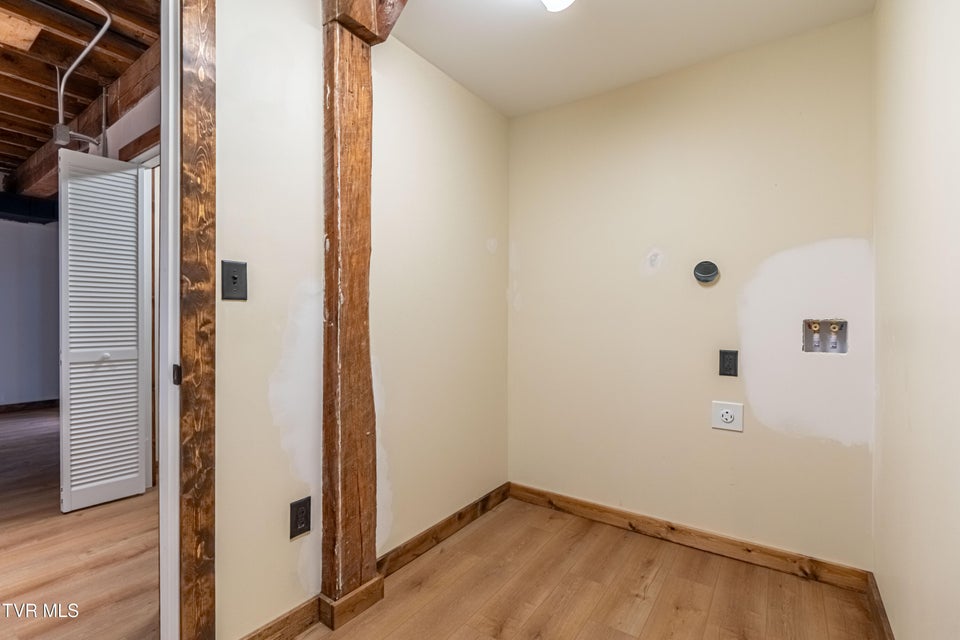 Photo #7: 453 Main Street