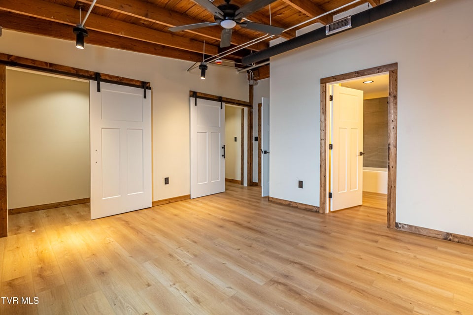 Photo #6: 453 Main Street