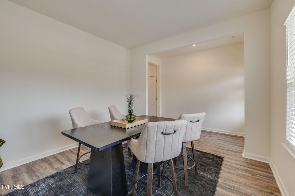 Photo #7: 180 Tanasqui Drive