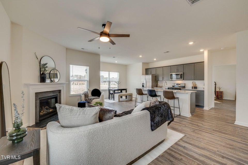 Photo #15: 180 Tanasqui Drive