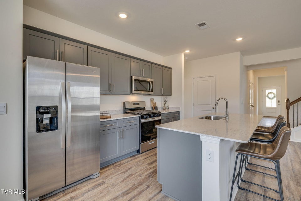 Photo #17: 180 Tanasqui Drive