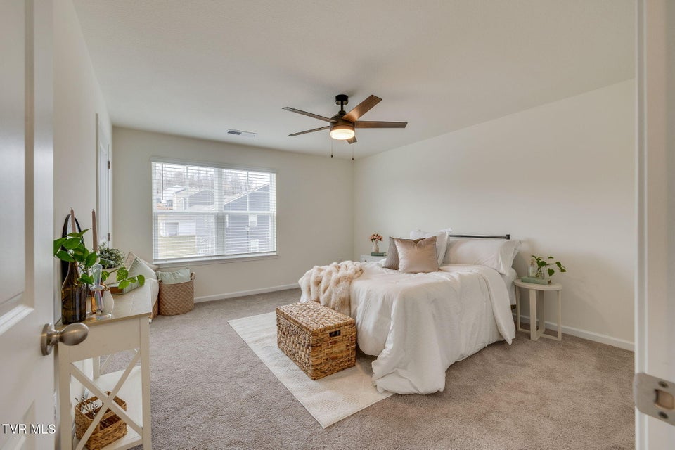 Photo #37: 180 Tanasqui Drive