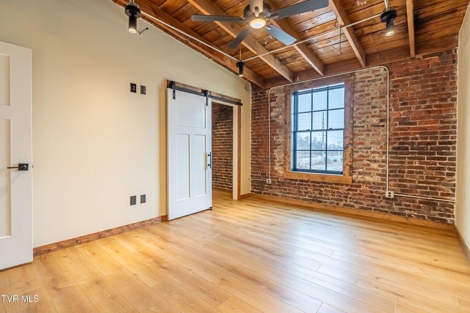 Photo #7: 453 Main Street