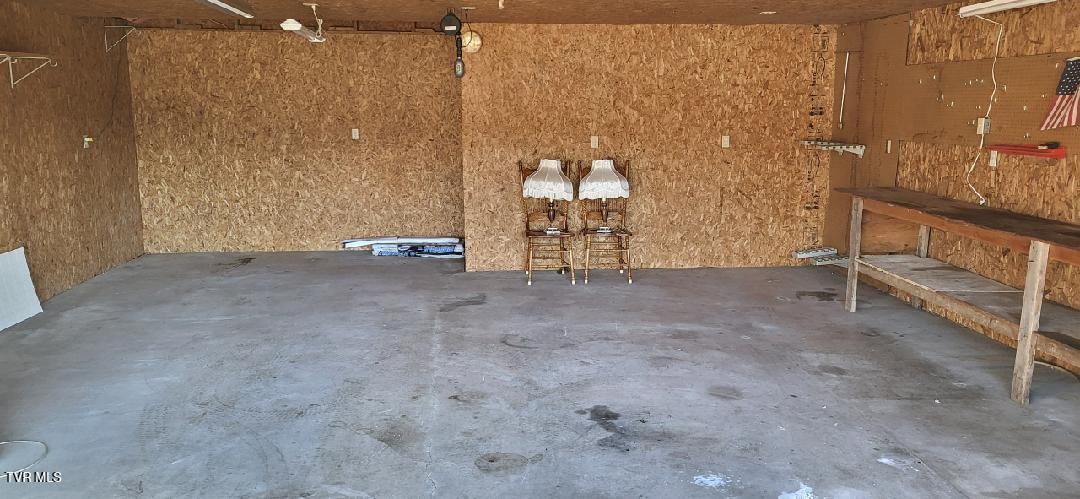 Photo #38: 258 Blackburn Circle