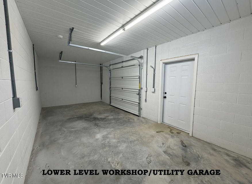 Photo #56: 116 Meadowood Dr 